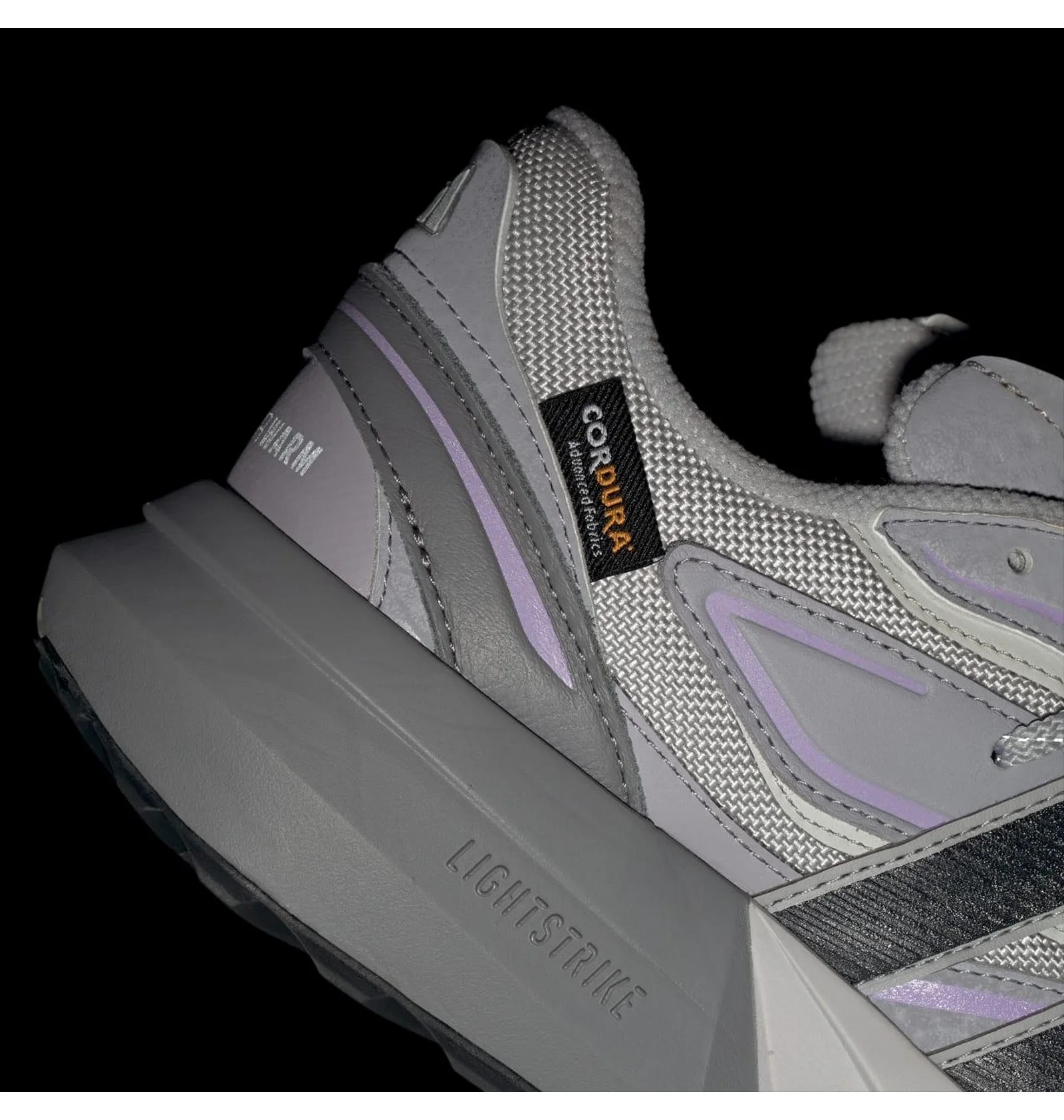 ᐉ Кросівки жіночі Adidas Lightblaze Atr Grey JQ6005 - придбати в