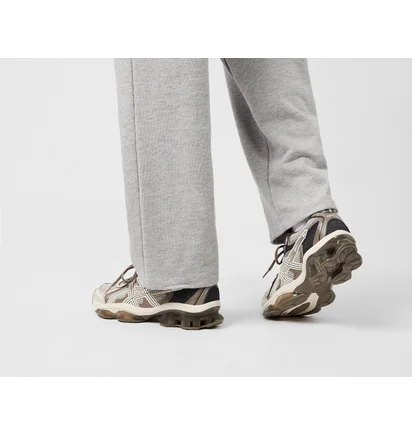 Кросівки чоловічі Asics Gel-Quantum Kinetic Brown/Beige 1203A270-201
