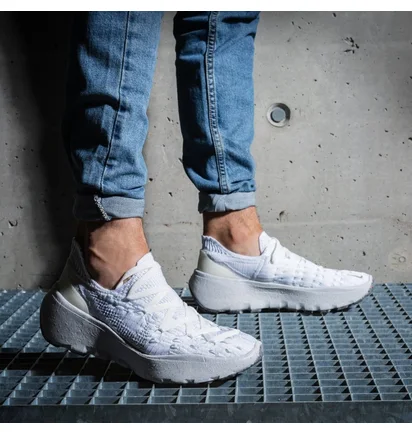 Кроссовки мужские Nike Space Hippie 04 White DQ2897-100