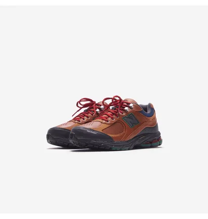 Кросівки чоловічі New Balance 2002R Brown M2002RWM