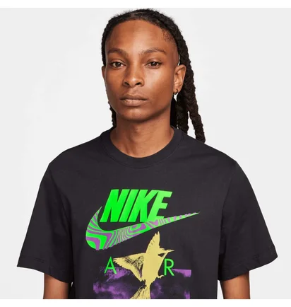 Футболка чоловіча Nike Sportswear Black FQ3774-010