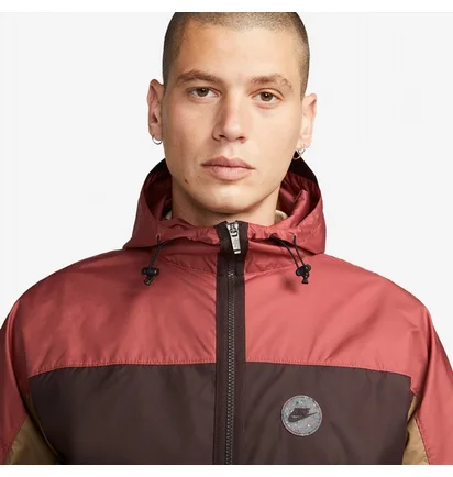 Куртка чоловіча Nike Sportswear Spu Woven Jacket Brown/Peach Fb2192-203