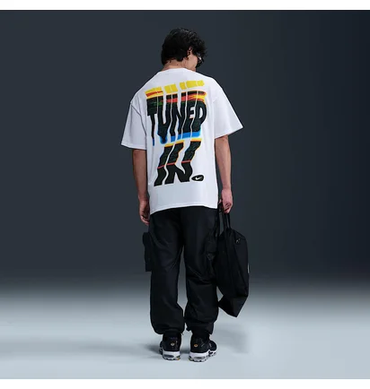 Футболка чоловіча Nike M90 Oc Festival White HJ0750-100