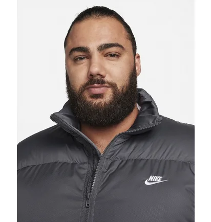 Жилетка чоловіча Nike Sportswear Club Primaloft® Water-Repellent Puffer Vest Grey FB7373-068