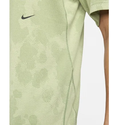 Футболка мужская Nike Dri-Fit Olive DX6954-371