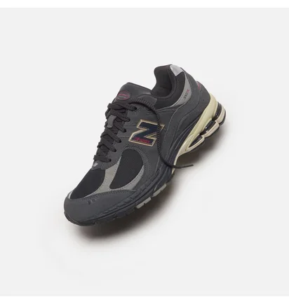 Кросівки чоловічі New Balance 2002R Grey M2002RGV
