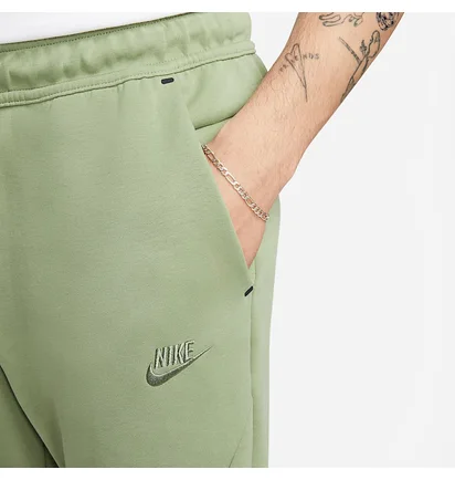 Спортивный костюм мужской Nike Tech Fleece Green DX0577-386__DX0581-386