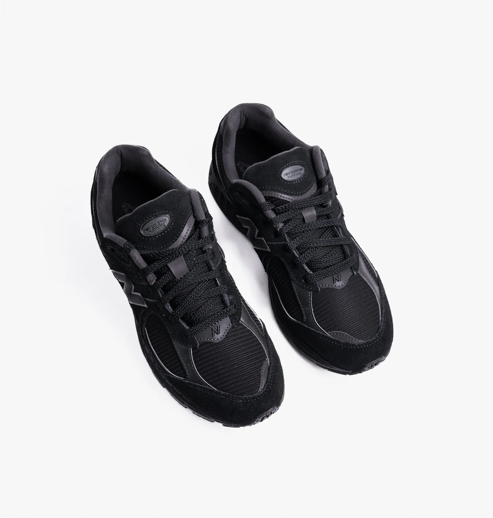 ᐉ Кросівки чоловічі New Balance 2002R Black U2002RBL - придбати в