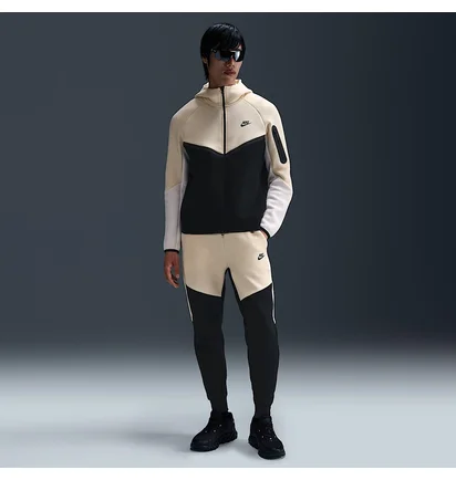 Толстовка чоловіча Nike Sportswear Tech Fleece Windrunner Beige/Black HV0949-114