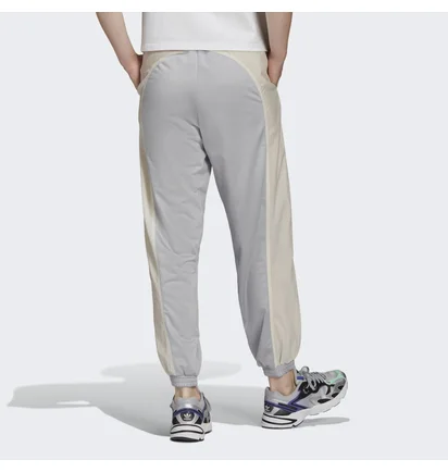 Штани жіночі Adidas Adicolor Split Trefoil Track Pants Grey Hc7046