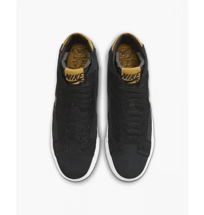 Кросівки унісекс Nike Sb Zoom Blazer Mid Premium Skate Shoes Black DV7898-001