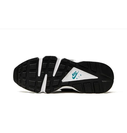 Кросівки чоловічі Nike Air Huarache White DD1068-103