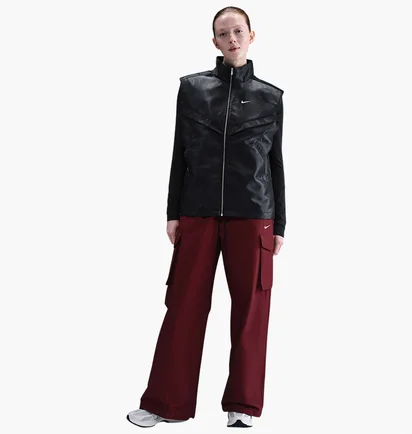 Жилетка жіноча Nike Sportswear Windrunner Shine Vest Black HV2472-010
