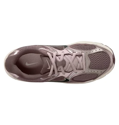 Кроссовки детские Nike V5 Rnr Older Kids Shoes Brown HQ6411-201