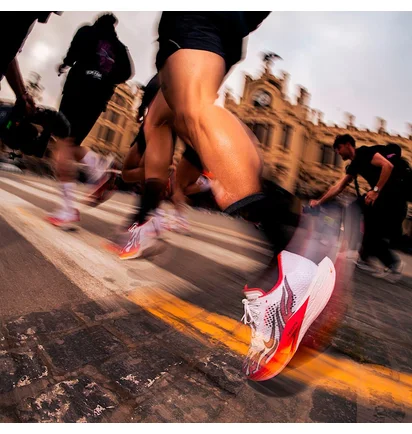 Кроссовки мужские Nike Zoomx Vaporfly Next% White/Red HQ3504-100