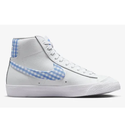 Кросівки жіночі Nike Blazer Mid 77 W Ewt White FD9163-100