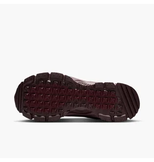 Кроссовки женские Nike Zoom Vomero Bordo HQ2181-500