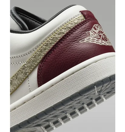 Кросівки жіночі Air Jordan 1 Low Se Lunar New Year Shoes Beige/Bordo FJ5735-100