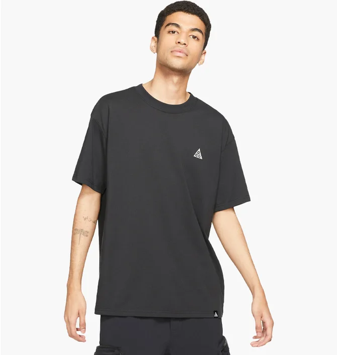 Футболка чоловіча Nike Black DC5356-010