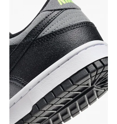 Кросівки чоловічі Nike Dunk Low Black/Grey FQ2205-001