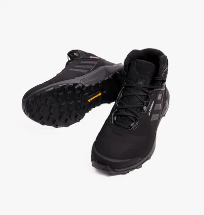 Черевики чоловічі Adidas Terrex Ax4 Mid Beta Cold.Rdy Hiking Black IF4953