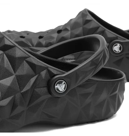 Тапочки чоловічі CROCS Classic Geometric Clog Black 209563-001