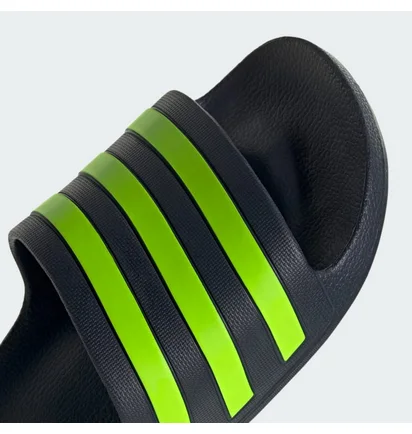 Тапочки унисекс Adidas Adilette Aqua Black IE8915