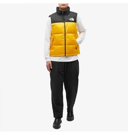Жилетка чоловіча The North Face 1996 Retro Nuptse Vest Yellow/Black NF0A3JQQZU3
