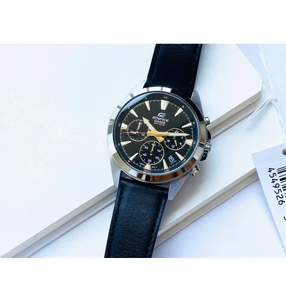 Часы мужские Casio Edifice Minimalist EFV-630L-1A