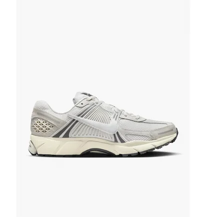 Кроссовки мужские Nike Zoom Vomero 5 White HF0731-007