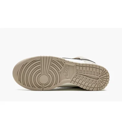 Кроссовки женские Nike Dunk High Fossil Stone Beige/White Dd1869-200