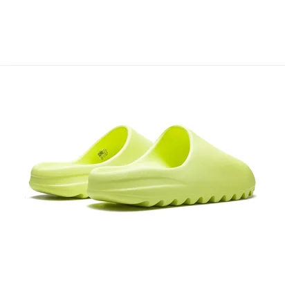 Тапочки мужские Adidas Yeezy Slide Green HQ6447