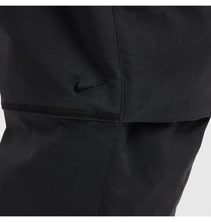 Штаны мужские Nike Tech Woven Pants Black HM8241-060