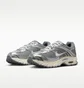 Кросівки чоловічі Nike Air Max Moto 2K Grey/White IQ7592-077