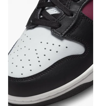 Кроссовки женские Nike Wmns Dunk High Black DD1869-005