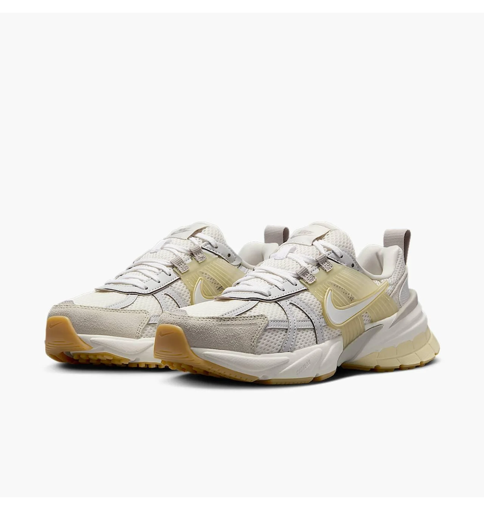 ᐉ Кросівки жіночі Nike V2K Run Phantom Beige HV4314-030