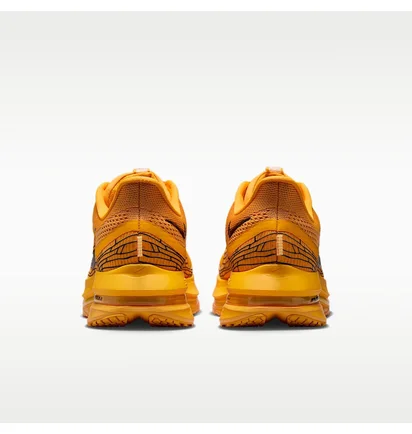 Кросівки чоловічі Nike Pegasus Premium L V8 MenS Road Running Shoes Orange IH3256-700