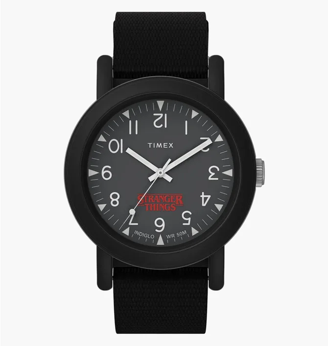 Годинник чоловічий Timex Camper X Stranger Things 40Mm Fabric Strap Watch (Schwarz) TW2V50800U8