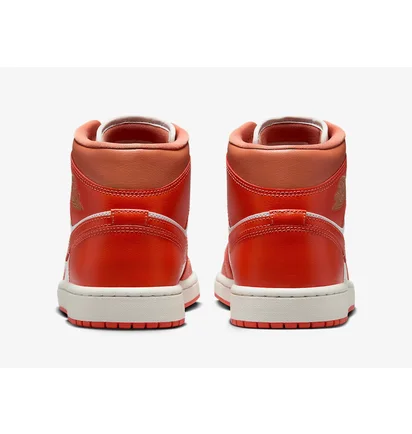 Кроссовки женские Air Jordan 1 Mid Orange/White BQ6472-108
