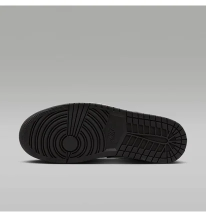 Кроссовки мужские Air Jordan 1 Low Black/White 553558-043