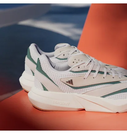 Кроссовки женские Adidas Lightblaze Beige JH6961