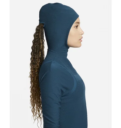 Олимпийка женская Nike Therma-Fit Adv Run Division WomenS Running Mid Layer Blue DQ6649-460