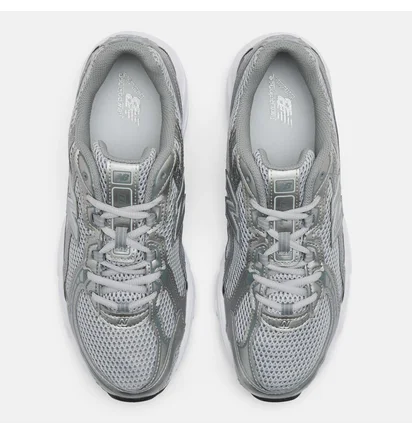 Кросівки унісекс New Balance 740 Metallic U740SG2