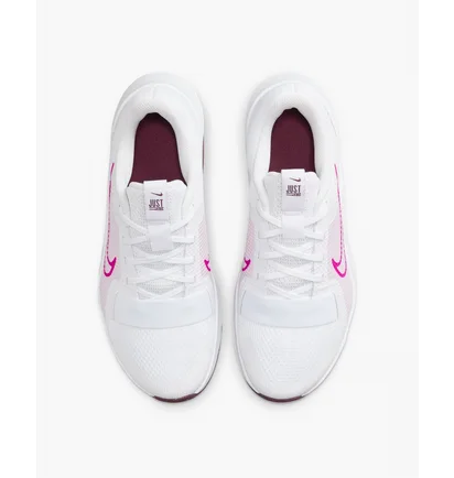 Кросівки жіночі Nike Mc Trainer 2 White DM0824-105