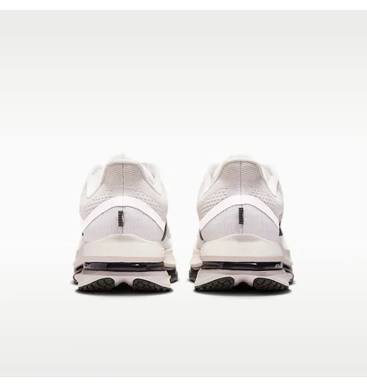 Кросівки чоловічі Nike Pegasus Premium MenS Road Running Shoes Grey IH2288-001