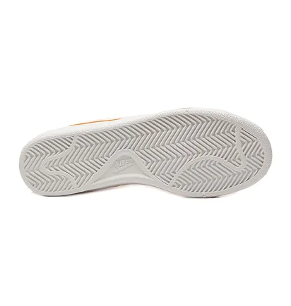 Кроссовки женские Nike Wmns Court Royale Peach 749867-604