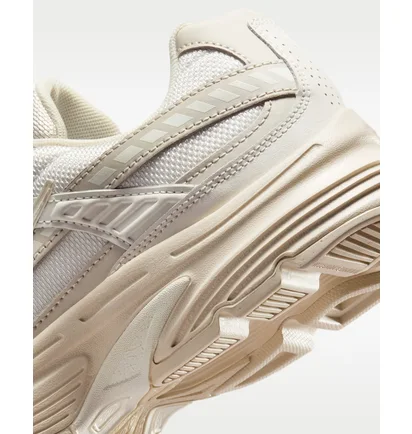 Кросівки жіночі Nike Initiator Beige 394053-103