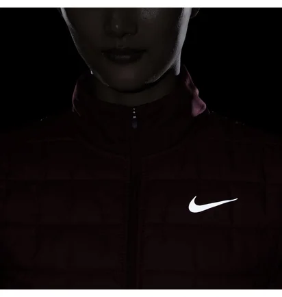 Куртка жіноча Nike Therma-Fit Red DD6061-690