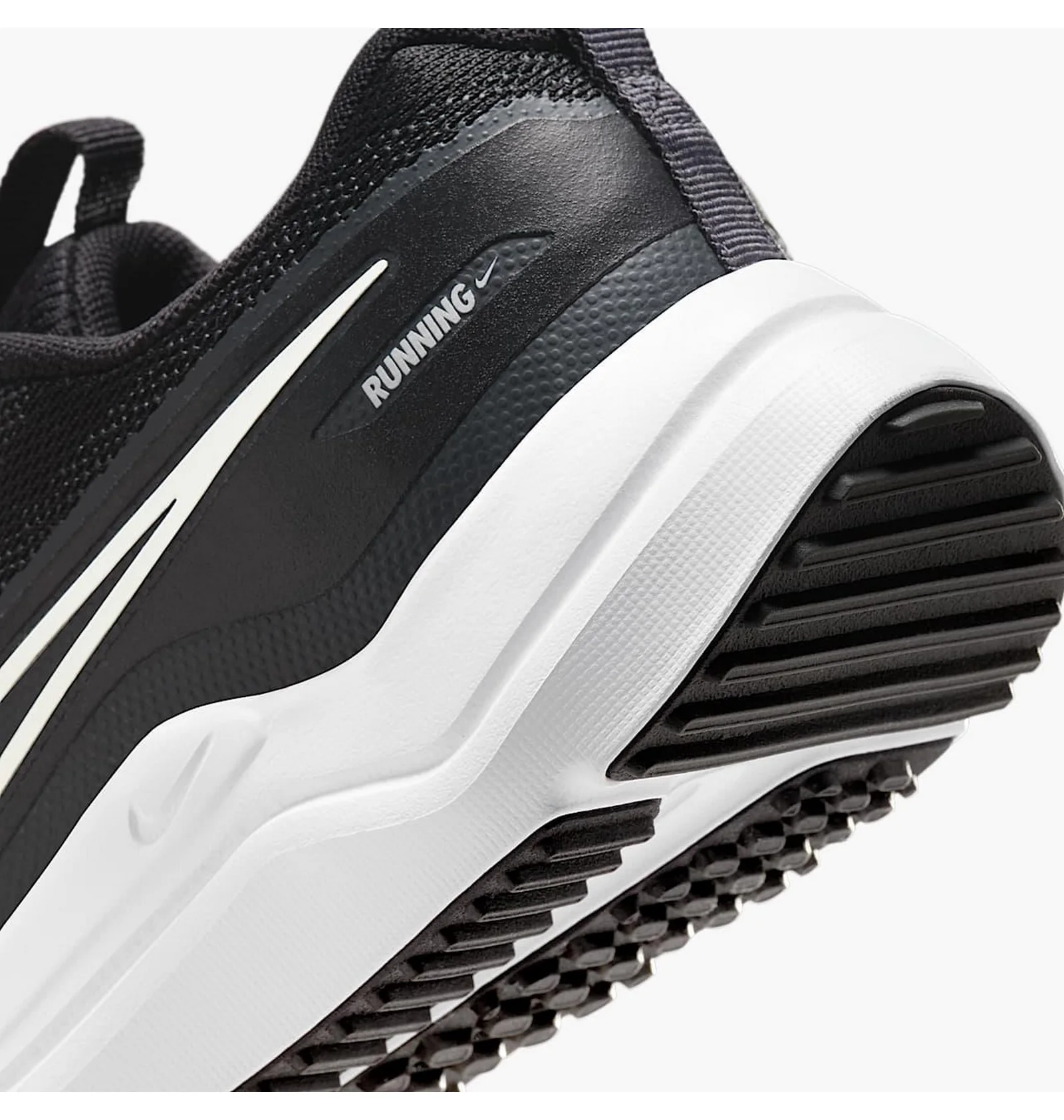 ᐉ Кросівки дитячі Nike Cosmic Runner Black HM4402-003 - придбати