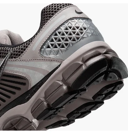 Кроссовки мужские Nike Zoom Vomero 5 Grey FB9149-005